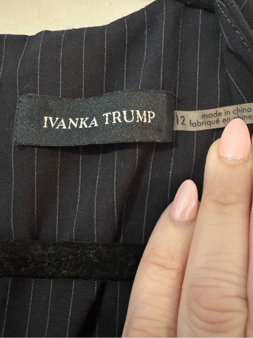 Ivanka Trump Black Pinstripe Wide Leg Jumpsuit Belted Size 12 - Picture 4 of 6